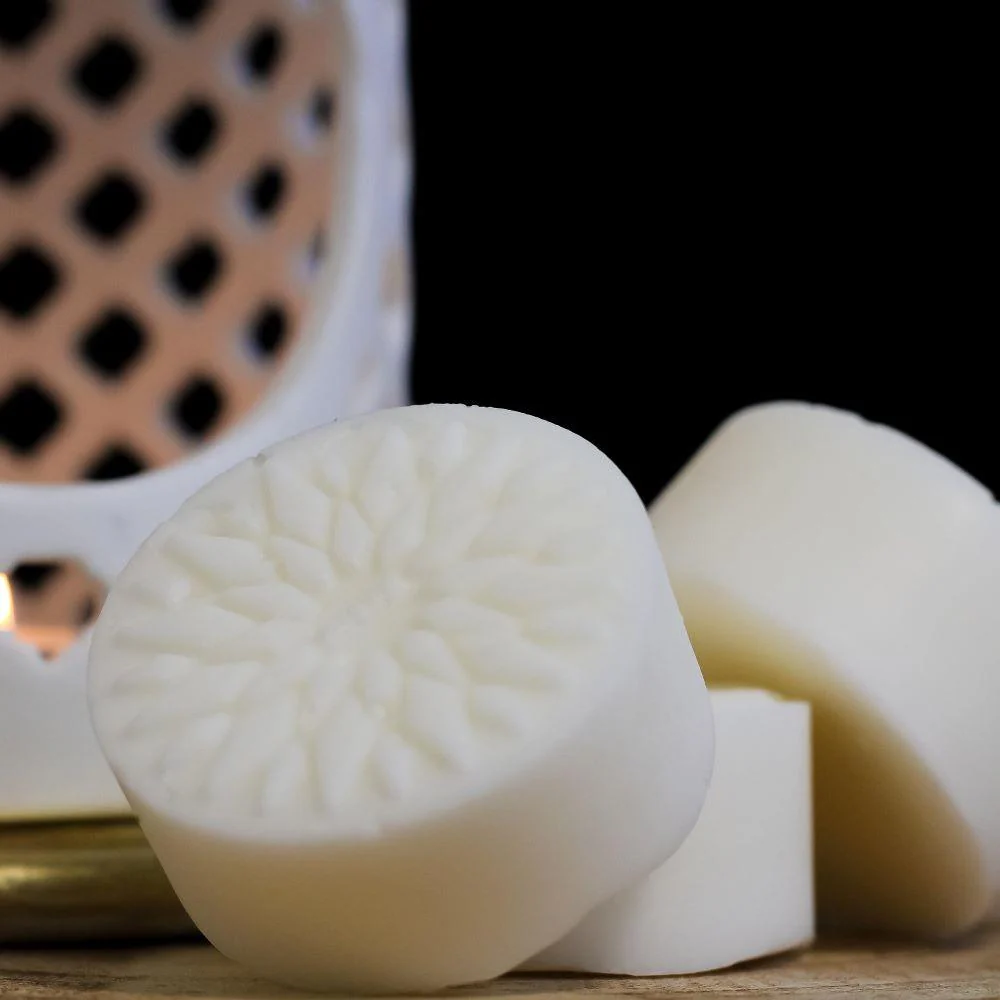 Set of 12 Oud Arabia Luxury Wax Melts - Image 4